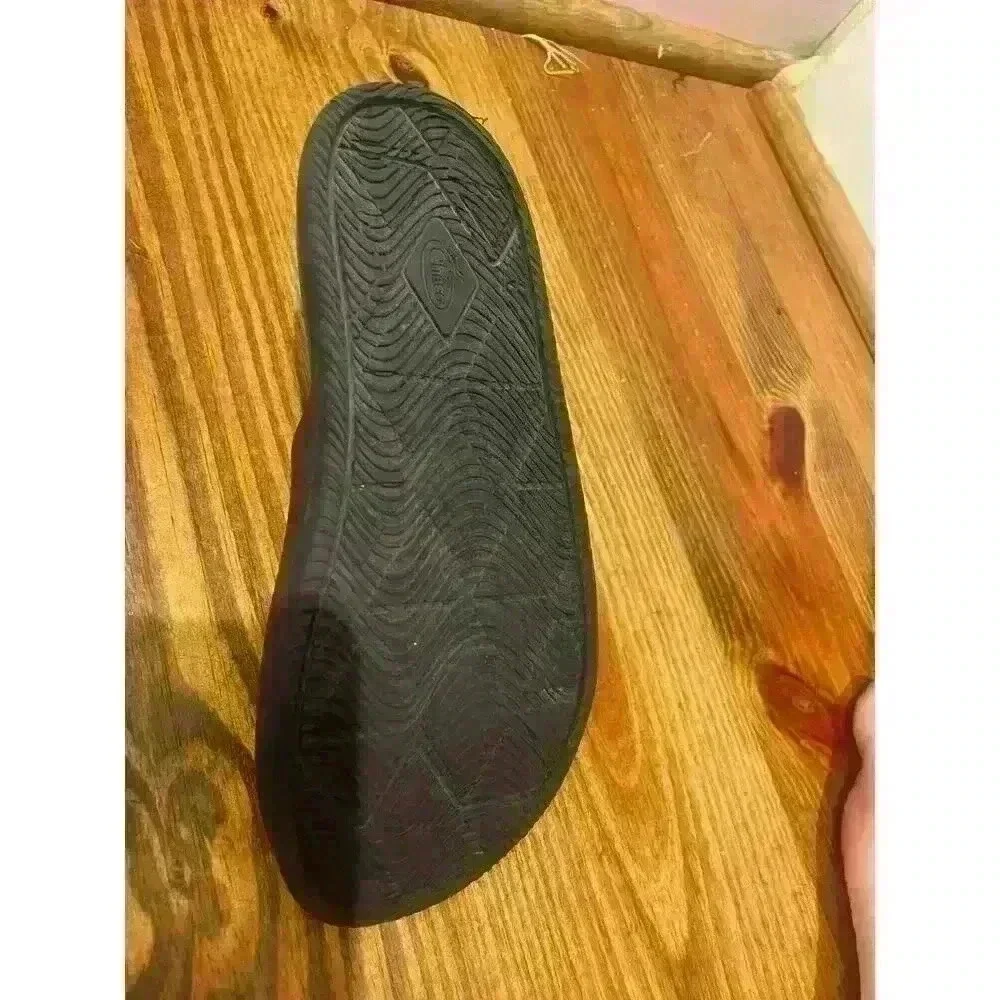 Chaco chillos slide
